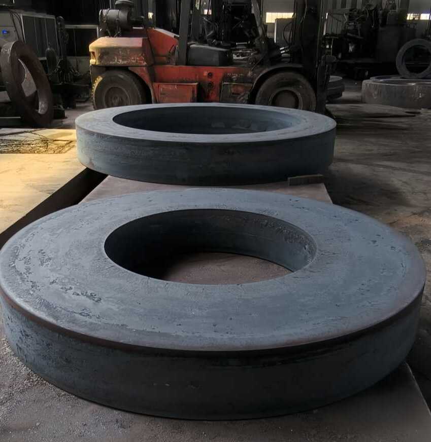 Кольцевой кованый поковок Кольцевые кованые поковки по чертежам заказчика